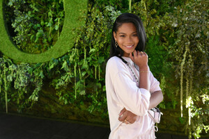 Chanel+Iman+Pandora+Garden+VIP+Launch+Moment+NrBNq38TPdmx.jpg