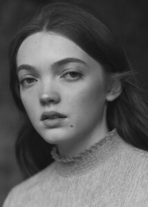 2120555764_28_THEHIVE_MODELS_ELLIASOPHIA_BOOK.thumb.jpg.a73a6eccac9291b62935da0dd100c61a.jpg