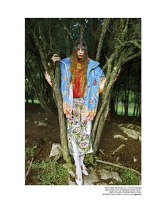 2142129093_22_THEHIVE_MODELS_KAYSMETSERS_BOOK.thumb.jpg.93ef495bfe18f4858c56fa6c9fd56e5f.jpg