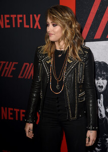 Paris+Jackson+Premiere+Netflix+Dirt+Arrivals+dzpLba1WE-Jx.jpg