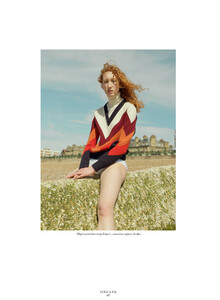 373047022_02_THEHIVE_MODELS_LORNAFORAN_EDITORIAL_LORNAFORANVOGUEUKRAINEBYPICZOANDLUCYBOWER.thumb.jpg.ec617ebc65c429281f179ca32a652b86.jpg
