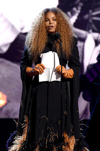 Janet+Jackson+2019+Rock+Roll+Hall+Fame+Induction+cOzjbD76q9_x.jpg