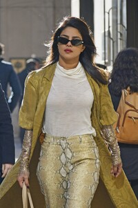      cho190319BZNimage124.jpg