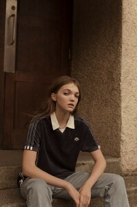 470665232_27_THEHIVE_MODELS_ELLIASOPHIA_BOOK.thumb.jpg.d23533f991603c0b30176d99dd84bd2c.jpg