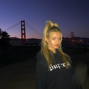 iamcarolinamarie - BpaUhFpgqqF.jpg