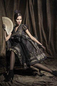 th (13).jpg