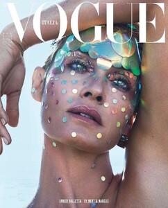 Amber Valletta-Vogue-Italia-15.jpg