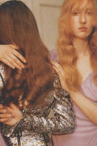 609155949_01_THEHIVE_MODELS_LORNAFORAN_EDITORIAL_LORNAFORANTANKBYLENACEMERYANDSARAGILMOUR.thumb.jpg.f0ce54fb2f86d936ee1ed267b827315b.jpg