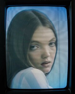 766481834_16_THEHIVE_MODELS_ELLIASOPHIA_BOOK.thumb.jpg.608e82132bb8ab454cefa209893afad4.jpg