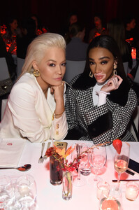 Winnie+Harlow+Launch+ESCADA+Heartbag+Rita+_BB-eG52nW6x.jpg