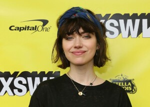 poo160319BZNimage101.jpg