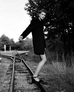 824386603_00_THEHIVE_MODELS_MICKESTELLE_BOOK.thumb.jpg.780d26bb16a5cedc8df04bcf4c270ad2.jpg