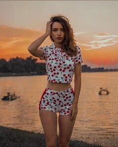_missbo~1532728907~1832985388073179492_1119937396.jpg