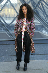 Thandie+Newton+Louis+Vuitton+Photocall+Paris+kIeX2L_FiTUx.jpg
