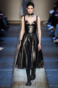 Alexandra Micu Alexander Mc Queen Fall 2019 RTW PFW.jpg