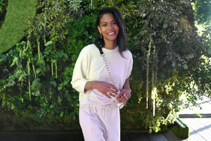 Chanel+Iman+Pandora+Garden+VIP+Launch+Moment+ZA1XE0gWta3x.jpg