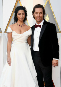 Camila+Alves+90th+Annual+Academy+Awards+Arrivals+gcQ7K5FB9qBx.jpg