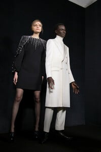 Givenchy+Fall+2019+Backstage+l3KobBU4snwx.jpg