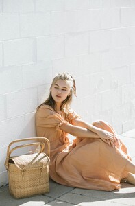 Alina-102.thumb.jpg.f863e764a355abe4e73cad5746356ea3.jpg
