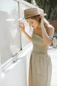 Alina-83.thumb.jpg.2435a21f130eb35317a830cf6c78e150.jpg