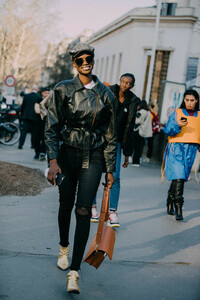Fatou-Jobe-MJJ_4854.thumb.jpg.7fe2019cdddaedab3c60d6ac085b0bb7.jpg
