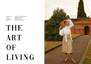 Gemma-Ward-Camilla-Marc-White-Top-David-Jones-Magazine-Oracle-Fox-01.thumb.jpg.6f1f8e00a14324b1c26ebe7810b00cbc.jpg
