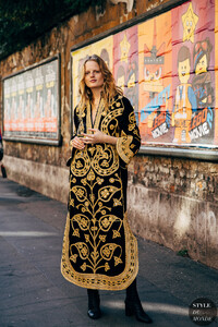 Hanne-Gaby-Odiele-by-STYLEDUMONDE-Street-Style-Fashion-Photography20190222_48A8229.jpg