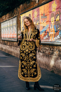 Hanne-Gaby-Odiele-by-STYLEDUMONDE-Street-Style-Fashion-Photography20190222_48A8233.jpg