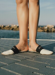 JenaGoldsack_4.thumb.jpg.f273102f260d892ad57396aac6a4b1ba.jpg