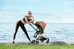 Karolina-Kurkova-Cybex-Campaign08.thumb.jpg.1339273ba8685bdbe38a763fddbe8b20.jpg