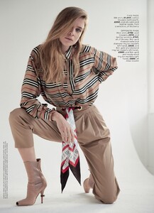 Kim-Noorda-Fashion-Shoot07.thumb.jpg.a4198e70144d7a9a20b3ae4262a76221.jpg