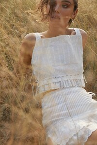 LACEGIRL.thumb.jpg.aab35a1e5c4481de4974dedfcfe4d296.jpg