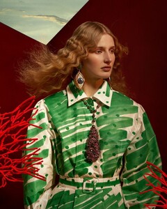 Leah-Rodl-Editorial08.thumb.jpg.f1bedad682b76db54c1b976ddd7053f1.jpg