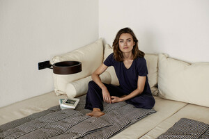 Luxury-Essentials-Ink-Blue-top-930104-692-pants-930208-692.jpg
