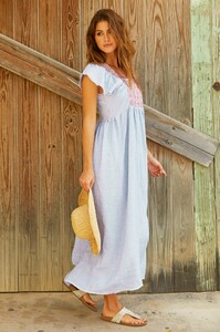 Maxi_embroidered_bow_dress5.jpg