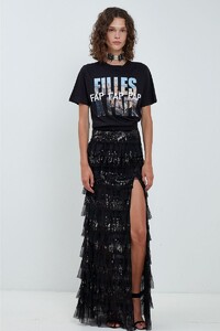 NIAGARA-black-front-sequins-ruffles-long-skirt-FW18_2048x2048.thumb.jpg.12b1f870f4bcac7b4b24e90137505a3c.jpg