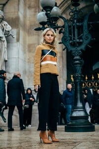 Paris-Fashion-Week-Day-8.jpg