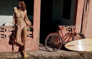 Romy-Frydman-Zimmermann-Swimwear-2019-Birgit-Kos-7.thumb.jpg.85084b5d965cddddf8b0d66b97bedf4a.jpg