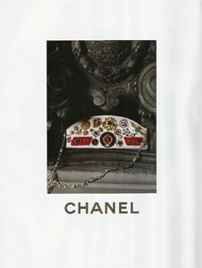 Sasha_Pivovarova_Chanel_Russia_2009_Lagerfeld_02.thumb.jpg.aeeafbb41531d8a6d4028bfef1e4fba7.jpg