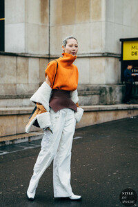 Soo-Joo-Park-by-STYLEDUMONDE-Street-Style-Fashion-Photography20190302_48A2818.jpg