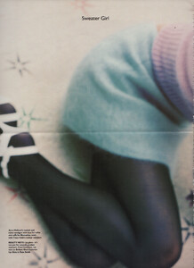 WFashionEurope06-0794Sweater05.thumb.jpg.2e838ec87e95eb48739f554a5b9ffd83.jpg