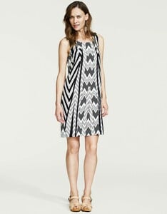 XXXL-104685833BLACK.jpg