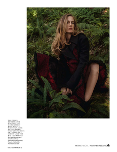 Yemchuk_Vogue_UK_October_2013_06.thumb.png.b1cd8d96017cab960c83cd26eeb77c51.png