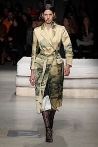 act-n-1-rtw-fall-2019-milan-fashion-week-mfw-001.thumb.jpg.d86dd3438fda2aaf453cf2737503398a.jpg