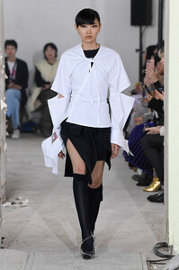 afterhomework-rtw-fall-2019-paris-fashion-week-pfw-001-2.thumb.jpg.43f67b71072c627aaf36c550691f8027.jpg