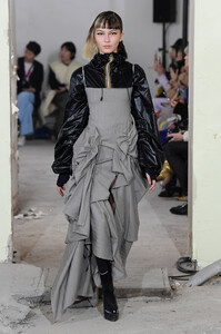 afterhomework-rtw-fall-2019-paris-fashion-week-pfw-003-1.thumb.jpg.d56237c39a2b3529109f4f5bd0cf756a.jpg