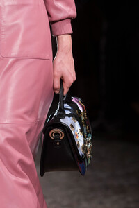 aigner-clp-rf19-5114.thumb.jpg.857d2b6b2dec65554e5f777303360b7b.jpg