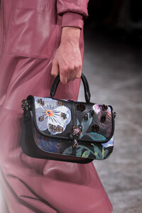 aigner-clp-rf19-5117.thumb.jpg.54c98f135785d5c12c4230d180ea7a38.jpg