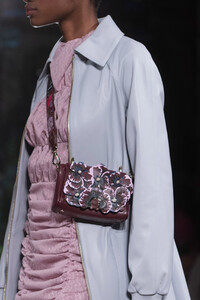 aigner-clp-rf19-5192.thumb.jpg.58854c19ee51a0fe635042bbab54bc5f.jpg