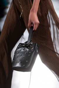 aigner-clp-rf19-5666.thumb.jpg.44443fd130e5cb5bf5b4346b27da8d56.jpg